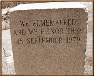 Inscription added in honor of the bicentennial of Sullivan's Campaign